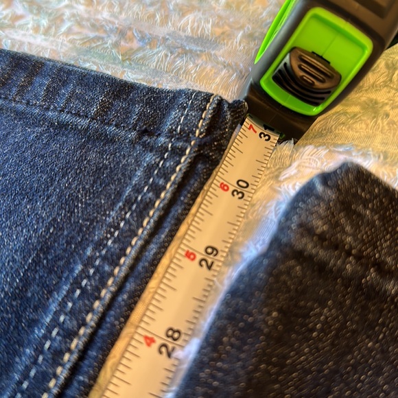 White House black market jeans - Picture 4 of 5